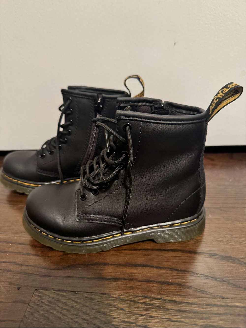 Dr. Martens Junior 1460 Softy T Leather Boots Black Kids Size 11